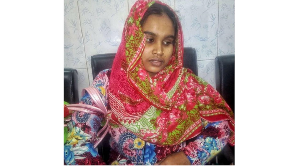 শাশুড়ির শরীরে আগুন দেয়ায় পুত্রবধূ আটক