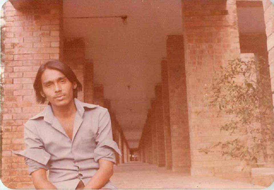 আজ হুমায়ুন ফরীদির জন্মদিন, দেখুন দুর্লভ কিছু ছবি