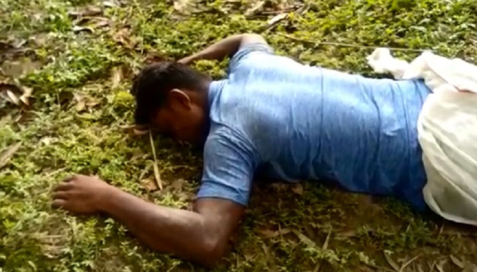 স্ত্রীর মুখের বিষ খেয়ে মরল স্বামী!