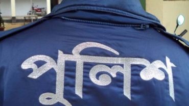 ছিনতাই ও নির্যাতনের অভিযোগ; ৩ পুলিশ সদস্য সাময়িক বরখাস্ত