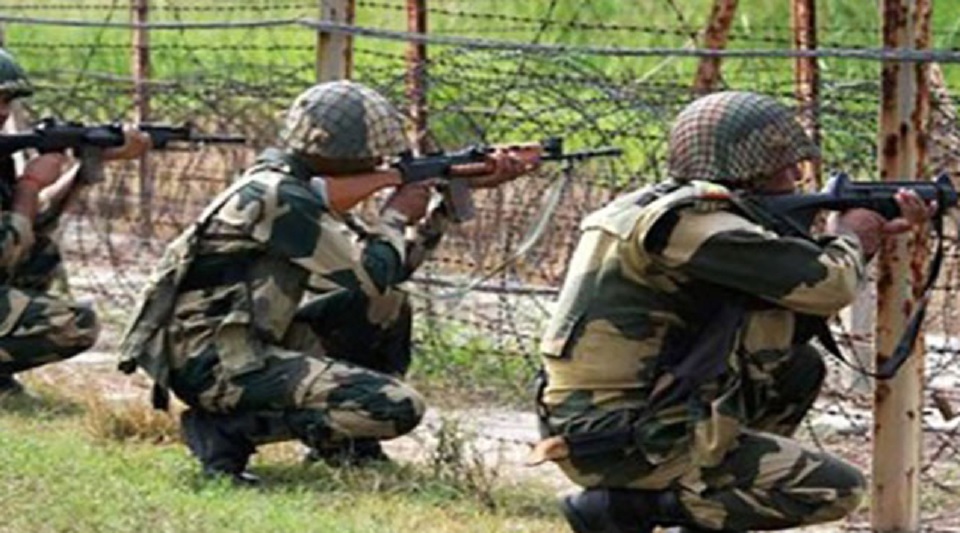 কাশ্মিরে গোলাগুলিতে সেনাবাহিনীর মেজরসহ নিহত ৬