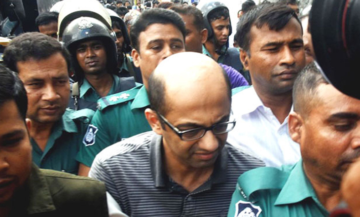 মুক্তি পেলেন হাসনাত করিম