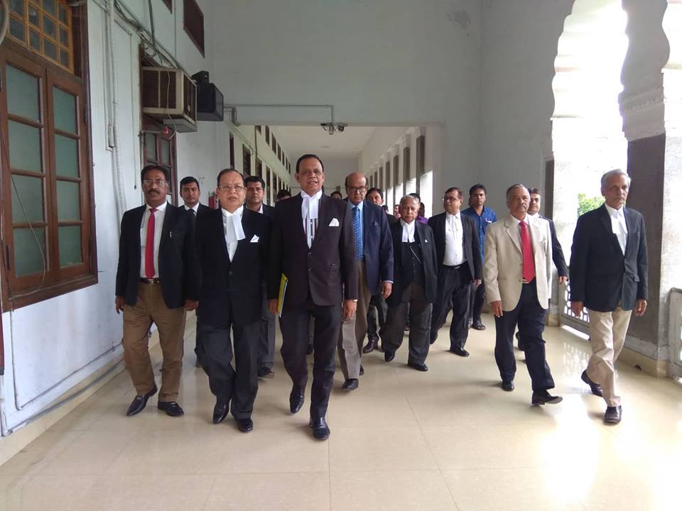 প্রধান বিচারপতির সাথে খালেদা জিয়ার আইনজীবীদের সাক্ষাৎ