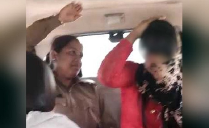 ‘এত হিন্দু থাকতে মুসলমানের সঙ্গে প্রেম কেন?’ বলে মারল পুলিশ