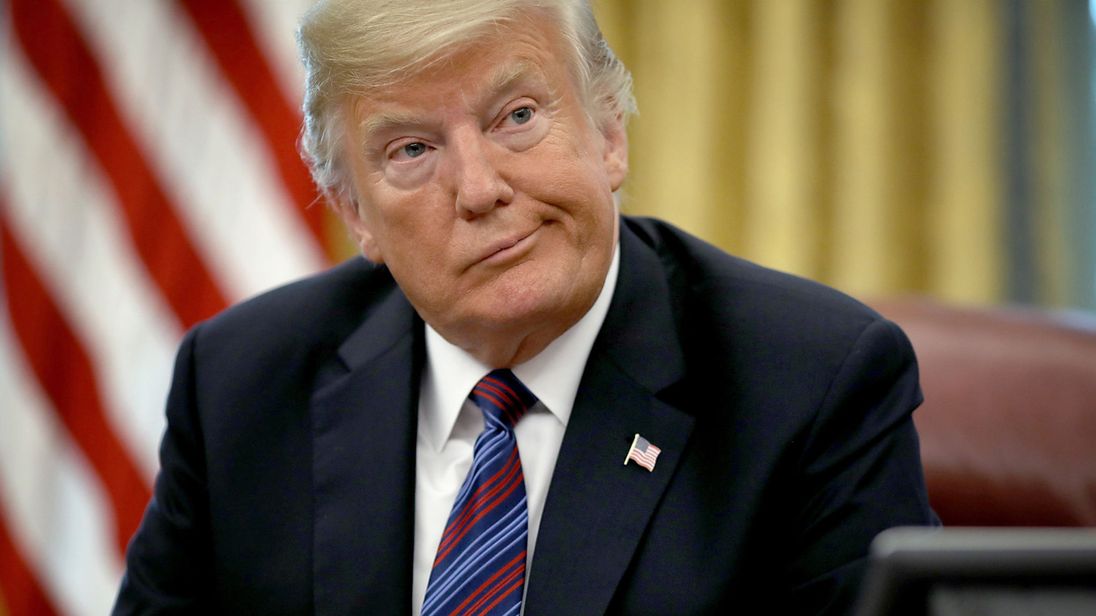 ট্রাম্পের অভিশংসনের পক্ষে ৪৯ শতাংশ মার্কিনী!