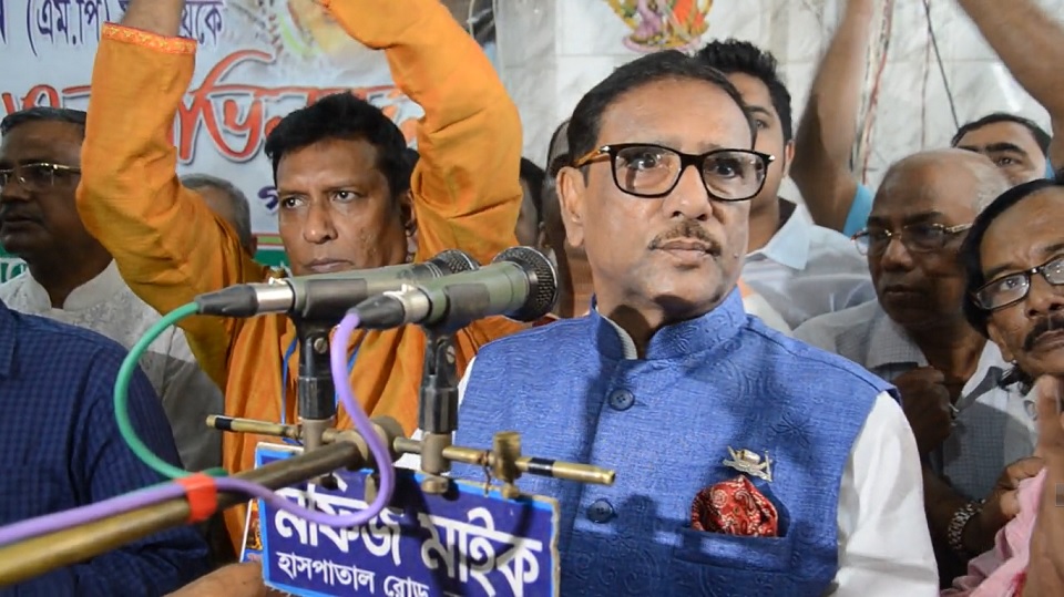 ‘যোগ্য নেতা না থাকায় ড. কামালের ওপর ভর করেছে বিএনপি’