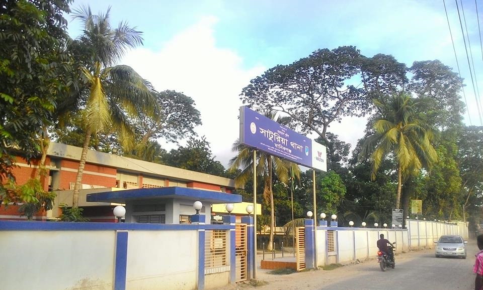 চলন্ত বাসে পোশাক শ্রমিককে ধর্ষণের চেষ্টা, চালক আটক