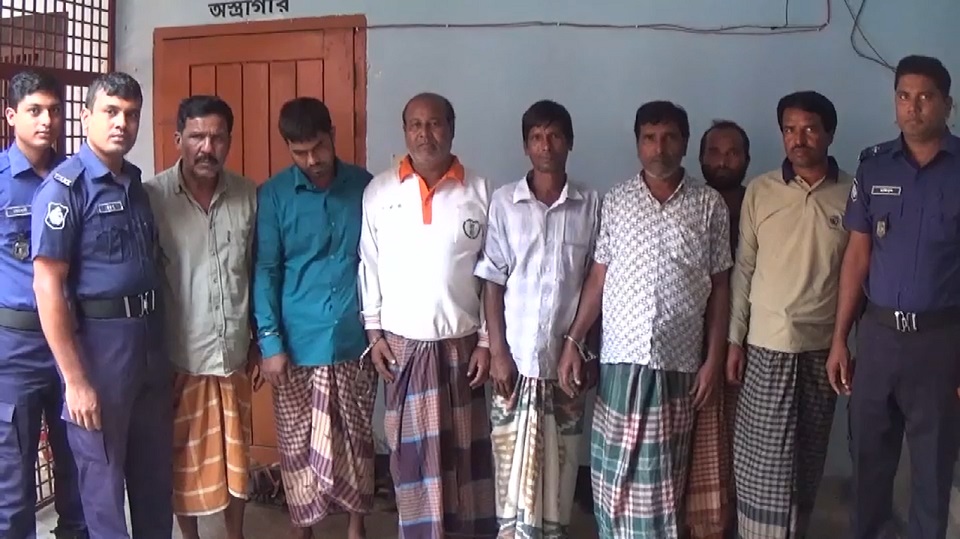 মেহেরপুরে সদর উপজেলা চেয়ারম্যানসহ বিএনপি-জামায়াতের ১৩ জন আটক