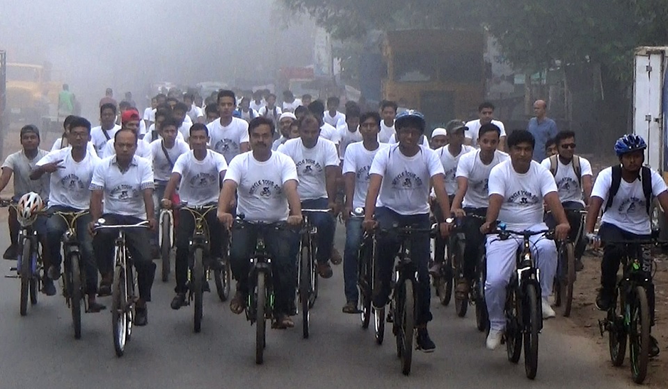ঝিনাইদহে শিক্ষার্থীদের মাদক বিরোধী সাইকেল র্যালি