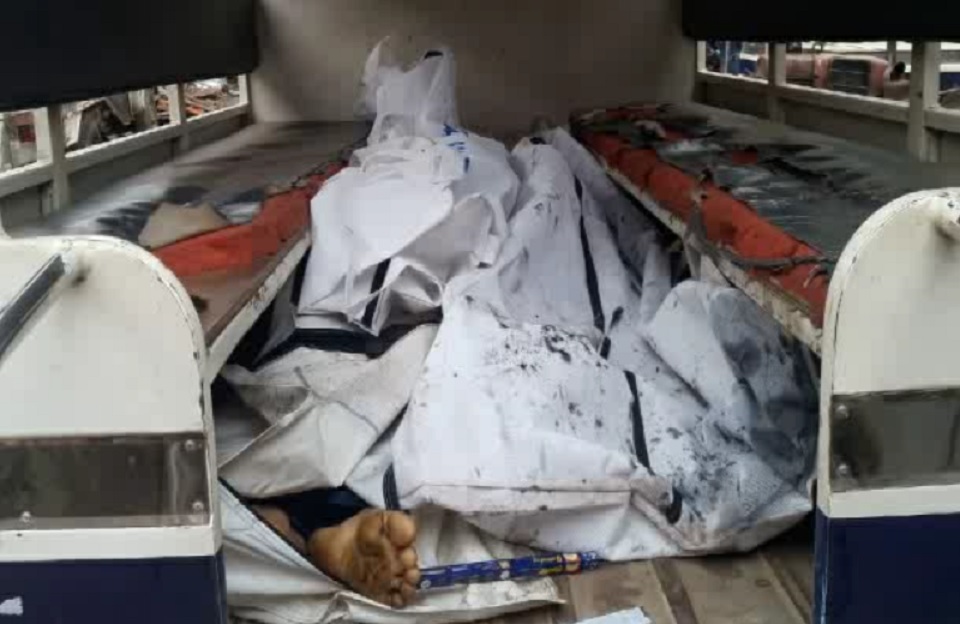 টাঙ্গাইলে ট্রাক দুর্ঘটনায় একই পরিবারের ৩ জন নিহত