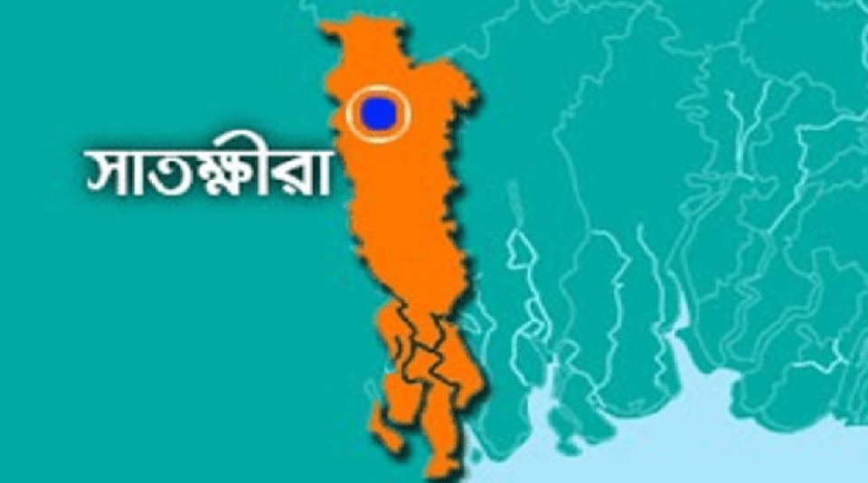 সাতক্ষীরায় শিশুকে হত্যার ভয় দেখিয়ে মাকে ধর্ষণের অভিযোগ, আটক ১