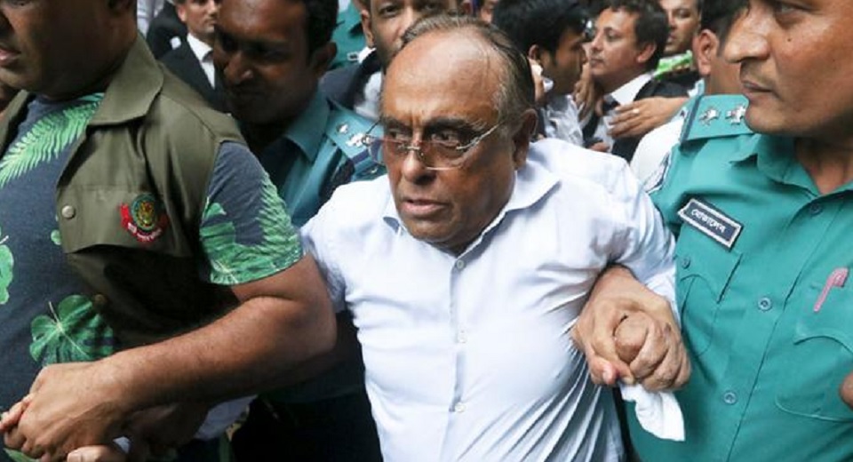 মেডিকেল বোর্ড গঠন করে বিএসএমএমইউ’তে ব্যারিস্টার মইনুলকে স্বাস্থ্য পরীক্ষার নির্দেশ