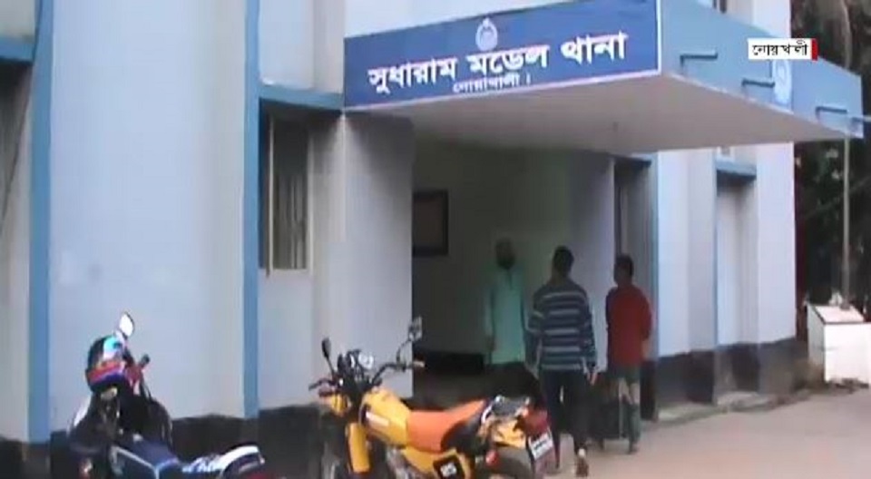 নিখোঁজের চারদিন পর ডোবা থেকে কলেজ ছাত্রীর মরদেহ উদ্ধার