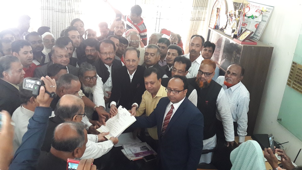 গোপালগঞ্জ-৩ আসনে শেখ হাসিনার পক্ষে মনোনয়নপত্র জমা