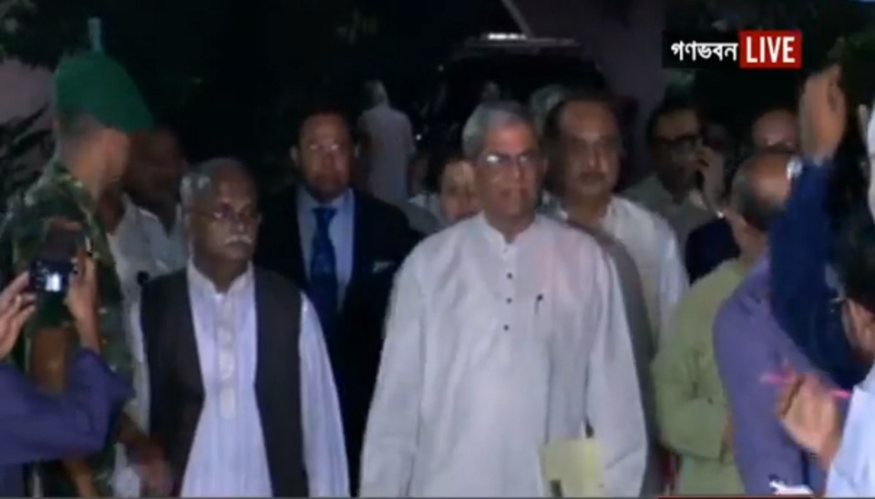 আলোচনায় সন্তুষ্ট নই: মির্জা ফখরুল