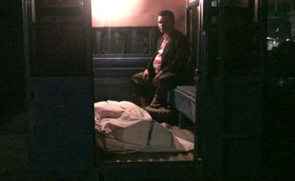 পারিবারিক দ্বন্দ্বে চলন্ত বাসে জরিনাকে হত্যা, দুই পরিকল্পনকারী গ্রেফতার