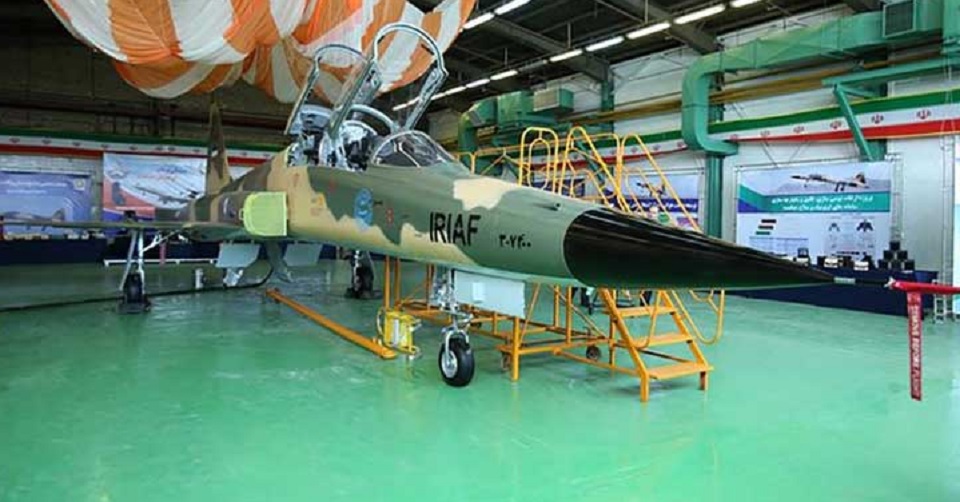 আধুনিক যুদ্ধবিমান ‘কাওসার’ উৎপাদন শুরু করেছে ইরান
