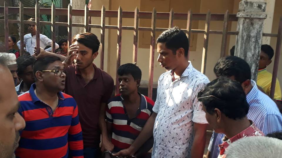 অনৈতিক কর্মকাণ্ডের অভিযোগে ছুরিকাঘাত করে স্ত্রীকে খুন