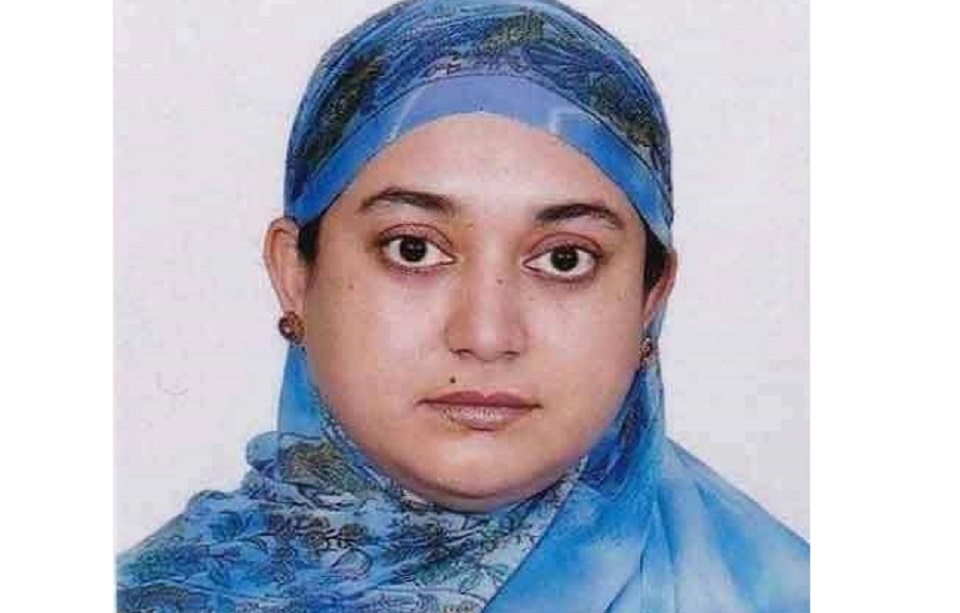 নেত্রকোণা-৪ আসনে সাবেক স্বরাষ্ট্রমন্ত্রী বাবরের স্ত্রীর মনোনয়নপত্র সংগ্রহ