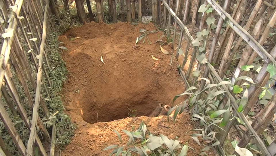 গাজীপুরে কবর থেকে ১১ কংকাল চুরি!