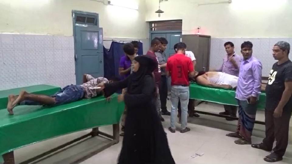 মুন্সিগঞ্জে আওয়ামী লীগ-বিএনপি নেতাকর্মীদের মধ্যে সংঘর্ষ, আহত ৩০