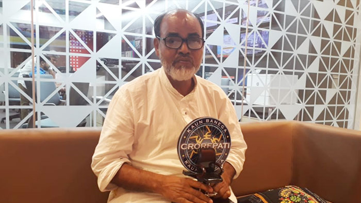 দারিদ্র তাকে স্কুলে যেতে দেয়নি, এখন প্রতিষ্ঠা করেছেন ২টি স্কুল