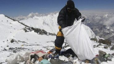 পরিবেশের ভারসাম্য রক্ষায় বড় চিন্তার কারণ হয়ে উঠেছে প্লাস্টিক বর্জ্য