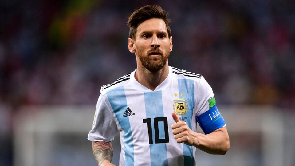 নিষেধাজ্ঞা কাটিয়ে অবশেষে জাতীয় দলের জার্সি গায়ে ফিরছেন মেসি