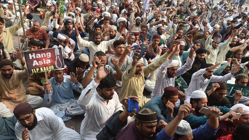 আসিয়া বিবি ইস্যুতে উত্তপ্ত পাকিস্তান, চলছে বিক্ষোভ