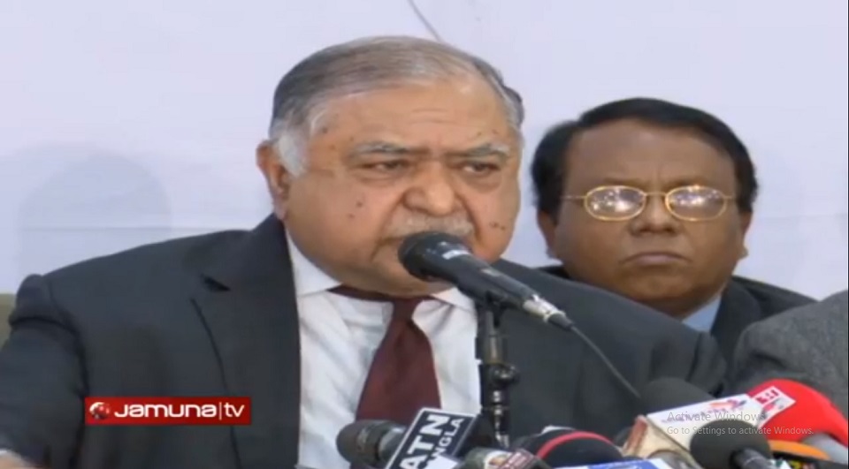 ৪৭ বছর পরেও ভোট দিতে আন্দোলন করতে হয়, এটা লজ্জার: কামাল হোসেন