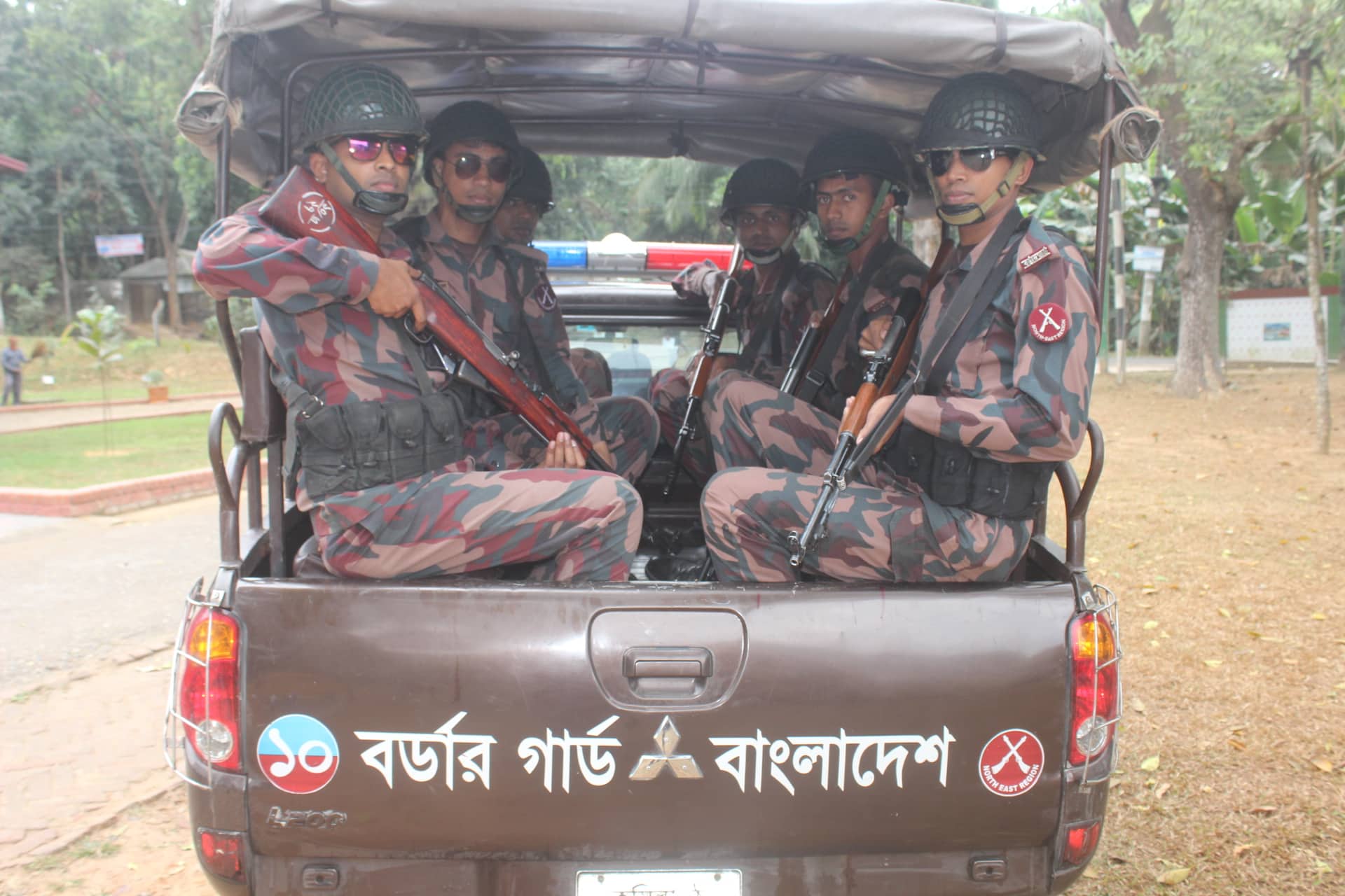 সারা দেশে ১ হাজার ১৬ প্লাটুন বিজিবি মোতায়েন