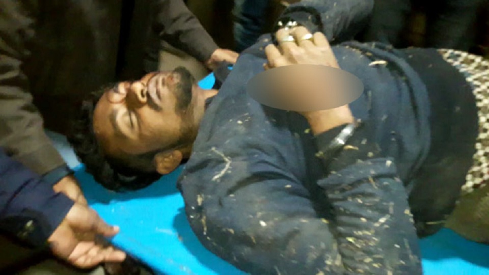 চুয়াডাঙ্গায় এএসপির গাড়িতে বোমা হামলা, গুলিবিদ্ধ হামলাকারী আটক