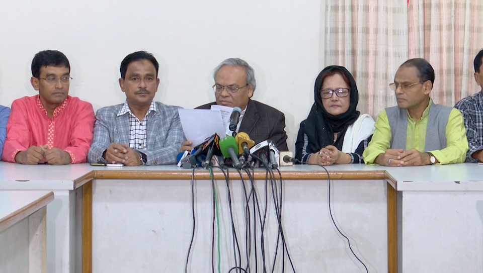 পুলিশি নিরাপত্তার আড়ালে রাতেই সিল মারার আশঙ্কা রিজভীর