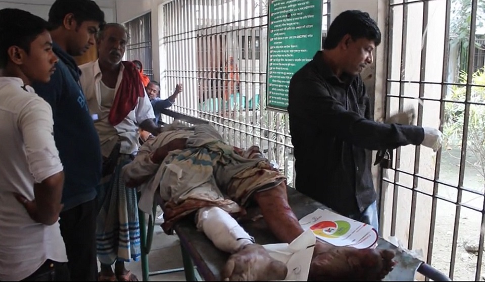 তিন জেলায় সড়ক দুর্ঘটনায় নিহত ৬