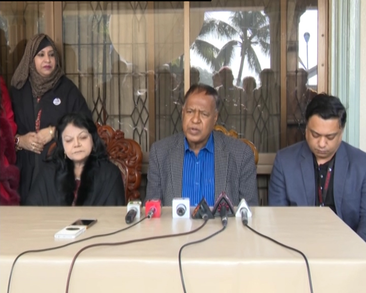 ঢাকা-১: সরে দাঁড়ালেন সালমা ইসলাম, নতুন তফসিলের আহ্বান