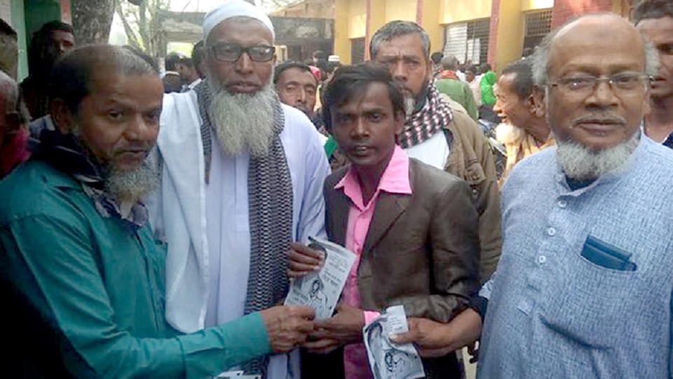 আমি মাঠে নামলেই পরিস্থিতি নিয়ন্ত্রণের বাইরে: হিরো আলম