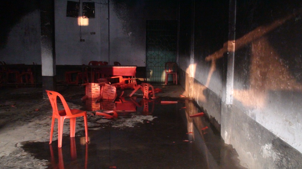 জয়পুরহাটে আওয়ামী লীগের ৪টি নির্বাচনী অফিসে আগুন