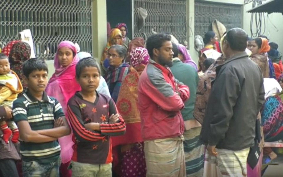 নওগাঁয় পৃথক ডাকাতির ঘটনায় নিহত ১