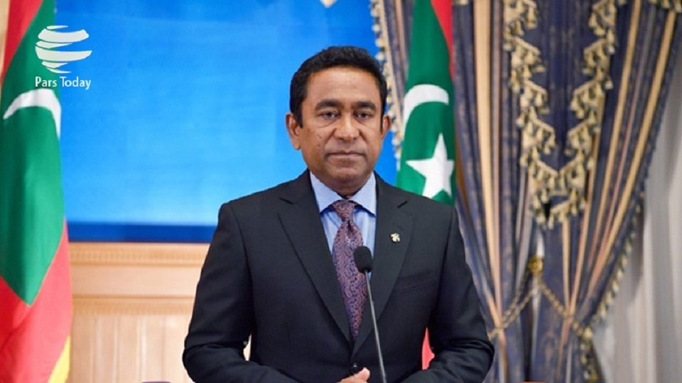 মালদ্বীপের সাবেক প্রেসিডেন্টকে গ্রেফতারের নির্দেশ