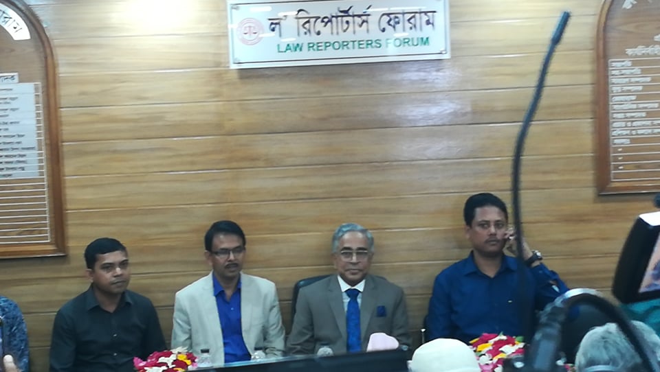 স্বচ্ছতার জন্য কোর্টে সাংবাদিকদের এলাউ করতে হবে: প্রধান বিচারপতি