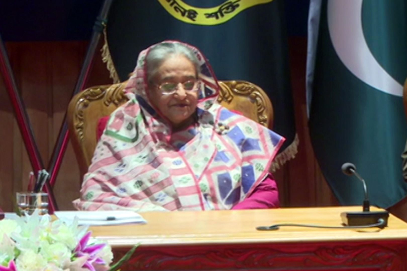 ‘গণতন্ত্র ও সাংবিধানিক ধারা রক্ষায় অবদান রাখতে হবে সশস্ত্র বাহিনীকে’