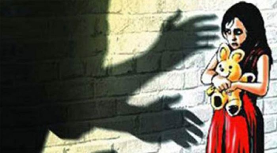 ছাত্রীকে যৌন নিপীড়ন, শিক্ষক গ্রেফতার