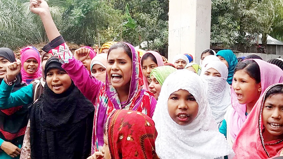 কুড়িগ্রামে মাদ্রাসার ভারপ্রাপ্ত সুপারের পদ নিয়ে মারামারি: শিক্ষার্থীদের বিক্ষোভ