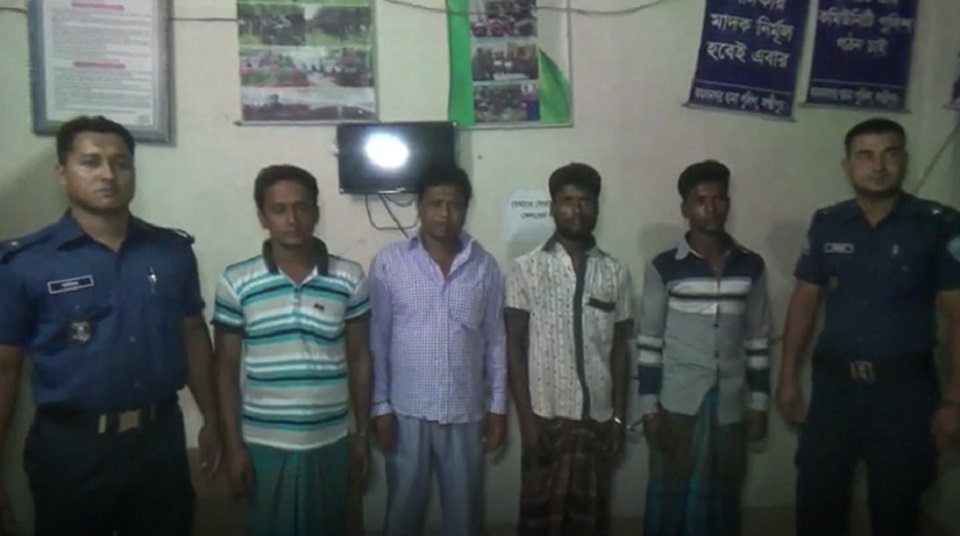 লক্ষ্মীপুরে কেরোসিন দিয়ে পুড়িয়ে হত্যার অভিযোগে মামলা