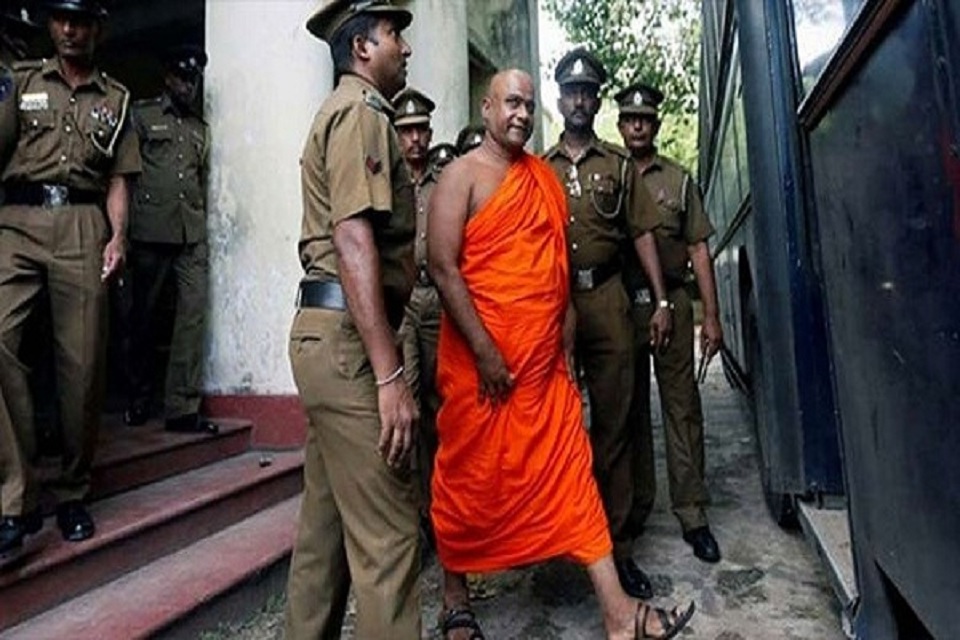 জেল থেকে বেরিয়ে ফের মুসলিমদের বিরুদ্ধে লড়াইয়ের ঘোষণা বৌদ্ধ নেতার