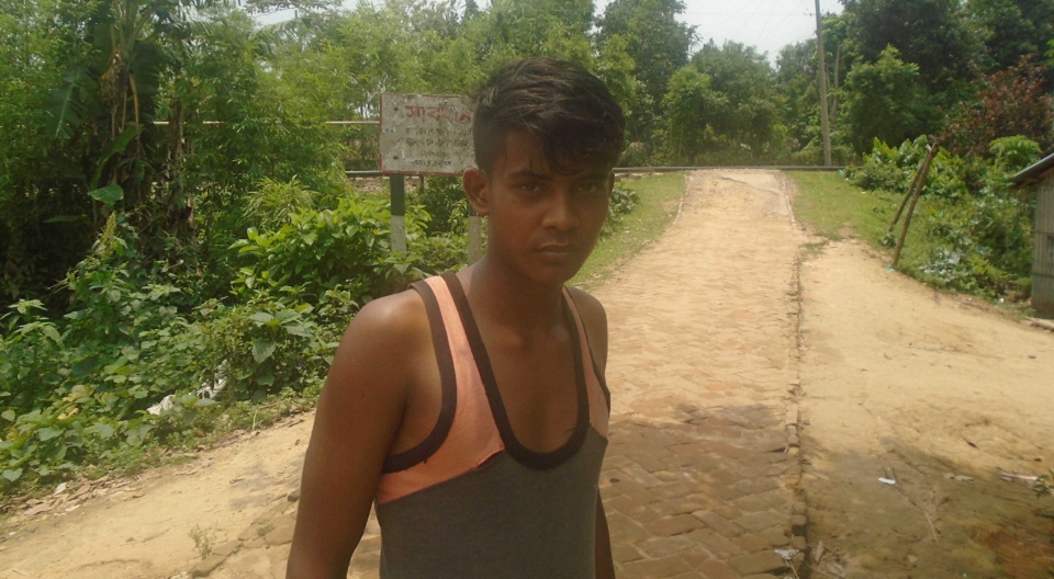 স্কুলছাত্রের সচেতনতায় দুর্ঘটনা থেকে রক্ষা পেলেন পাঁচ শতাধিক ট্রেনযাত্রী