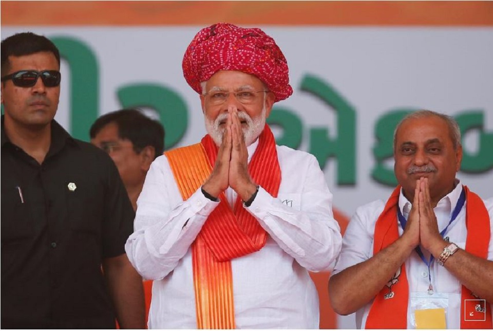 গুজরাটের আদলে সব রাজ্যকে গড়ে তুলতে চান মোদি