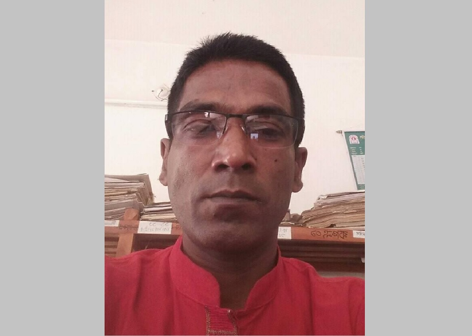 পাংশায় আওয়ামী লীগ নেতাকে কুপিয়ে ও গুলি করে হত্যা