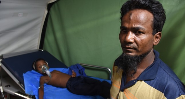 দৈনিক ১ হাজার রোহিঙ্গাকে চিকিৎসা দিচ্ছে তুরস্কের ফিল্ড হাসপাতাল