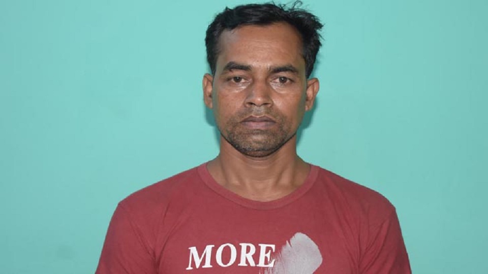 যশোরে একই স্কুলের ছয় শিশু নিপীড়নকারী আমিনুর গ্রেফতার